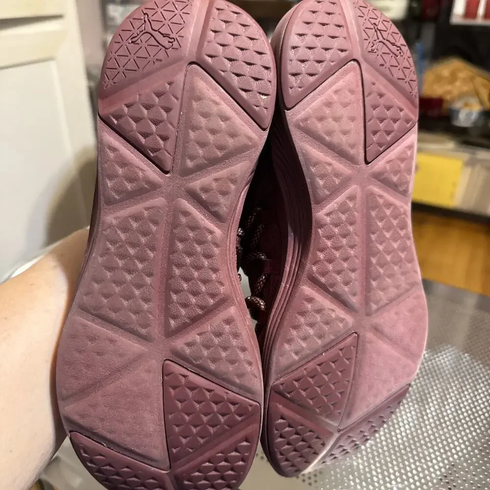 Puma women street